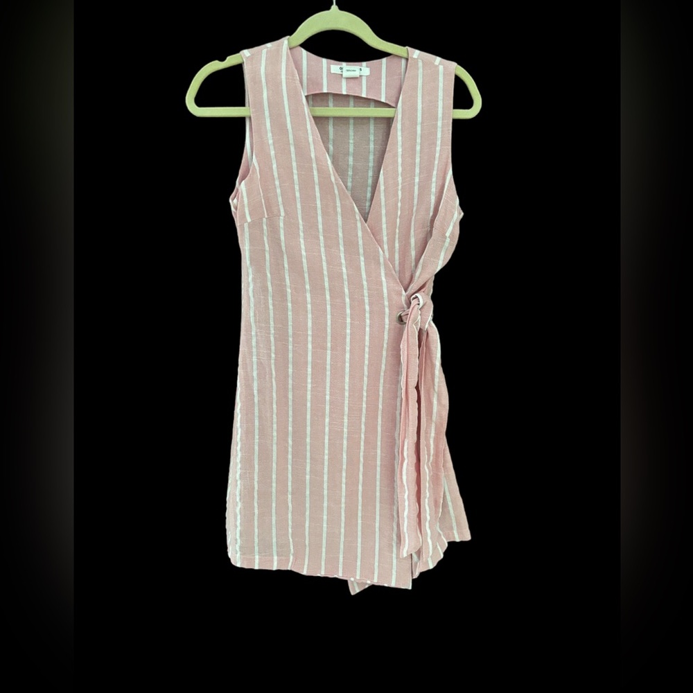 Women’s pink wrap cotton dress